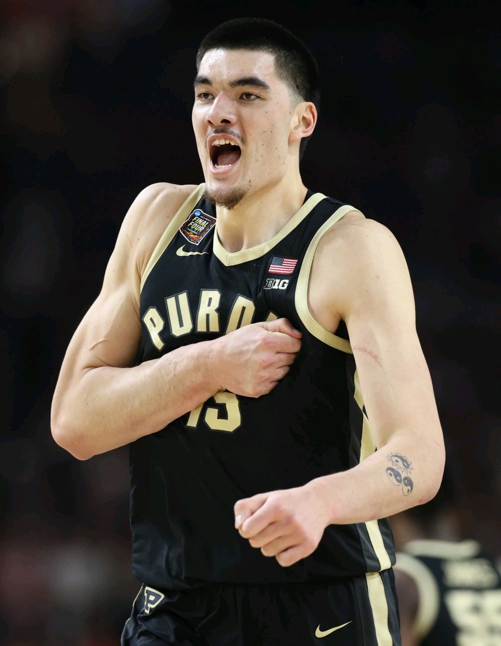 Ning与40激战阿森纳分钟，出色发挥胜负难料！，Uzi焦点对战比赛高潮迭起(尼平u20vs因特莱恩u20)